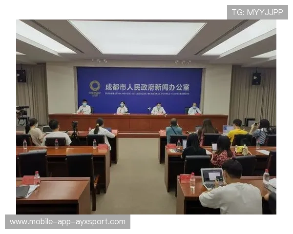 成都签下多名本土潜力股，为未来奠基人材