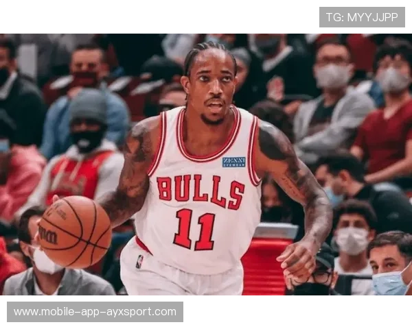 德罗赞关键时刻冷静持球，公牛守住优势